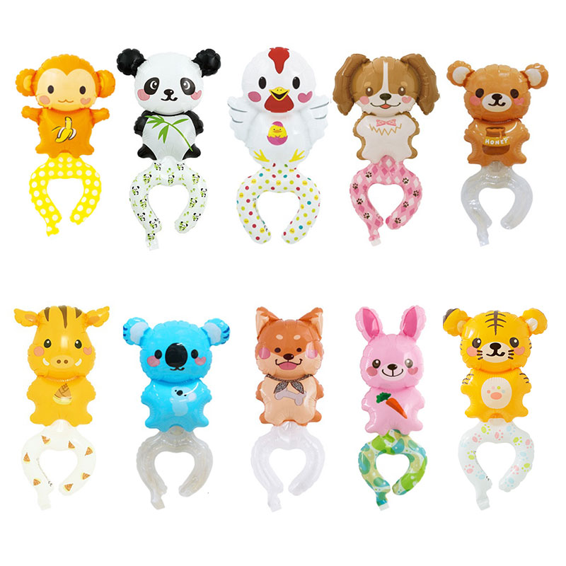 腕にピタッと抱きつくバルーン