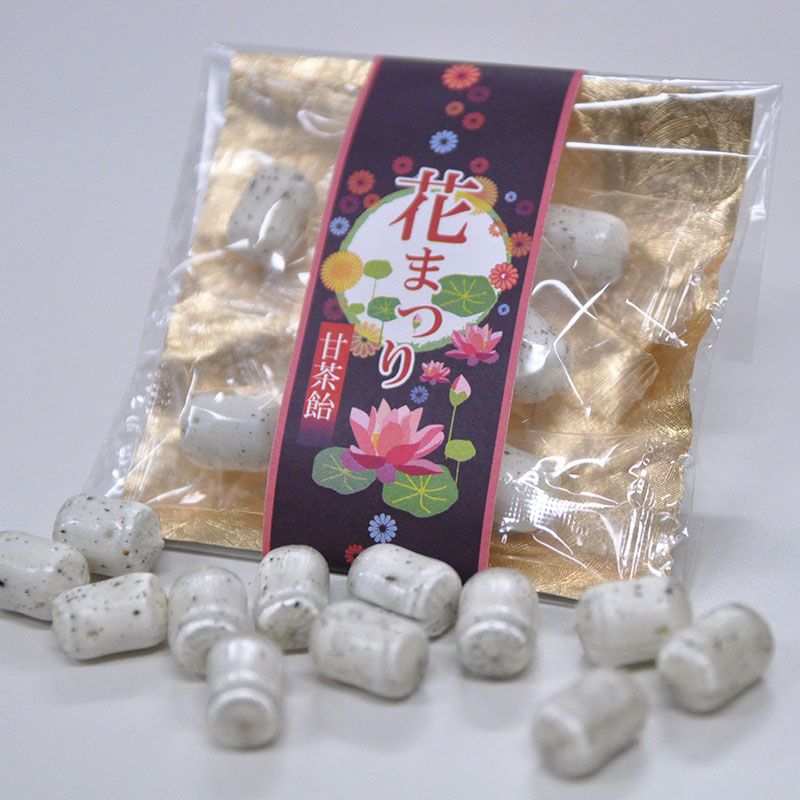 花まつりでは欠かせない甘茶を使用